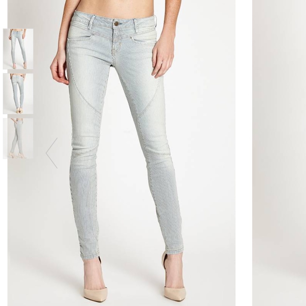 Guess Brittney Mid-Rise Skinny Striped Jeans Brand new with tags!